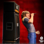 Preview: Brian Johnson Statue 1:9 Rock Iconz, AC/DC, 23 cm