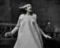 Preview: Ultimate Bride of Frankenstein (Black & White) Actionfigur Universal Monsters, Frankensteins Braut, 18 cm