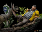 Preview: Dennis Nedry meets the Dilophosaurus Statue 1/10 Art Scale Deluxe, Jurassic Park, 21 cm