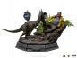 Preview: Dennis Nedry meets the Dilophosaurus Statue 1/10 Art Scale Deluxe, Jurassic Park, 21 cm