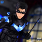 Preview: Nightwing Actionfigur 1:12 Mezco, DC Comics, 17 cm