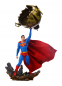 Preview: Superman Statue