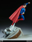 Preview: Superman Statue