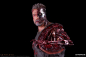 Preview: T-800 Statue