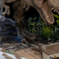 Preview: T-Rex attacks Donald Gennaro Statue 1:20 Demi Art Scale, Jurassic Park, 30 cm