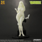 Preview: Vampirella Plastic Model Kit 1/8 Glow in the Dark, 23 cm