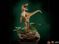 Preview: Velociraptor Statue 1:10 Art Scale Deluxe, Vergessene Welt: Jurassic Park, 18 cm