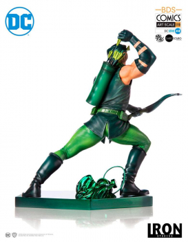 Green Arrow Art Scale Statue