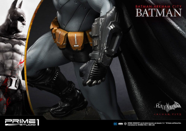 Batman Statue