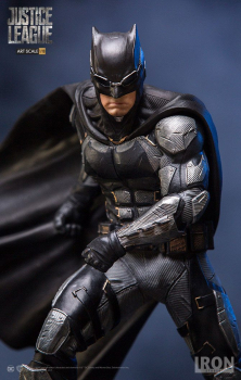 Batman Art Scale Statue