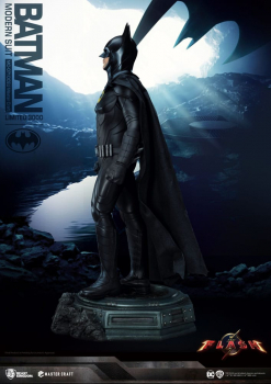 Batman (Modern Suit) Statue Master Craft, The Flash, 42 cm