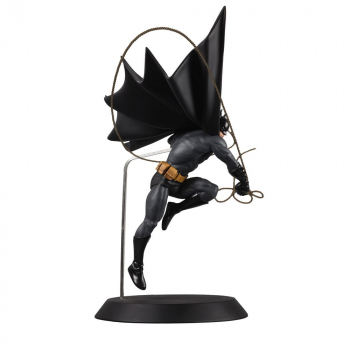 Batman Statue by Dan Mora, DC Designer Series, 40 cm