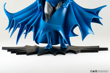 Batman Classic Version Statue 1:8 Previews Exclusive, 28 cm