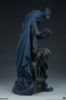 Batman Statue