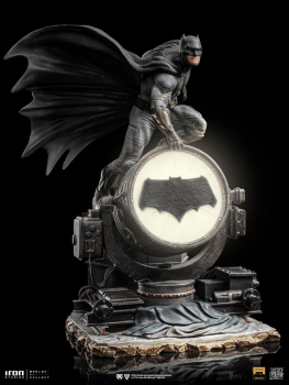 Batman on Batsignal Statue 1/10 Art Scale Deluxe, Zack Snyder's Justice League, 28 cm