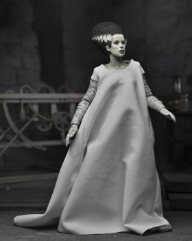 Ultimate Bride of Frankenstein (Black & White) Actionfigur Universal Monsters, Frankensteins Braut, 18 cm