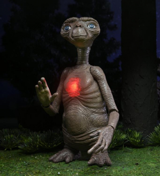 Ultimate E.T. with LED Chest Actionfigur 40th Anniversary Deluxe, E.T. - Der Außerirdirsche, 11 cm