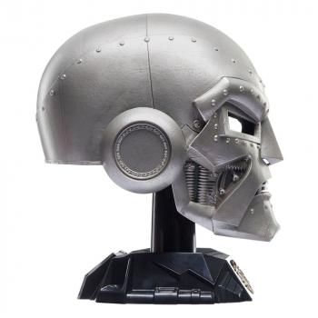 Doctor Doom Roleplay Helmet Marvel Legends