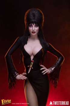 Elvira Statue 1:4, Elvira - Herrscherin der Dunkelheit, 48 cm