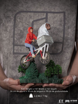 E.T. & Elliott