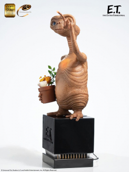 E.T. - Der Außerirdische 1:3 Statue, 59 cm