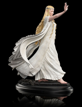 Lady Galadriel Statue