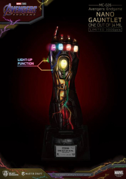 Nano Gauntlet (One out of 14 Million) Statue 1:1 Master Craft, Avengers: Endgame, 47 cm