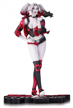 Harley Quinn Statue