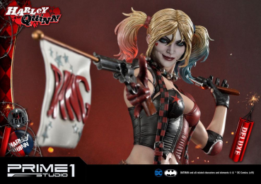 Harley Quinn Statue