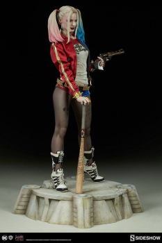 Harley Quinn Premium Format