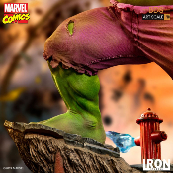 Hulk Battle Diorama