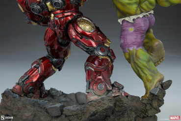 Hulk vs. Hulkbuster