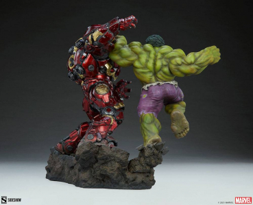 Hulk vs. Hulkbuster