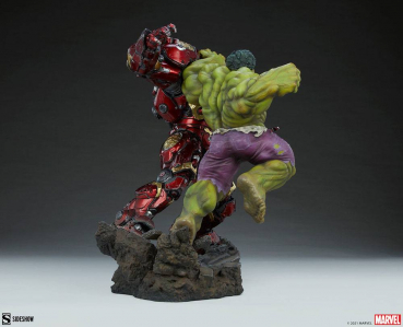 Hulk vs. Hulkbuster