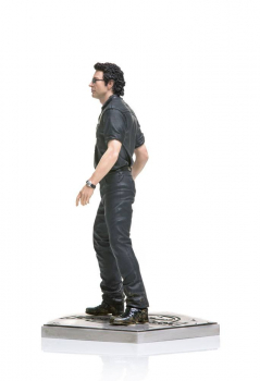 Ian Malcolm Art Scale Statue