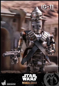 IG-11 Hot Toys