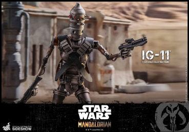 IG-11 Hot Toys