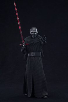 Kylo Ren ArtFX+ Statue