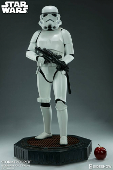 Stormtrooper Legendary Scale