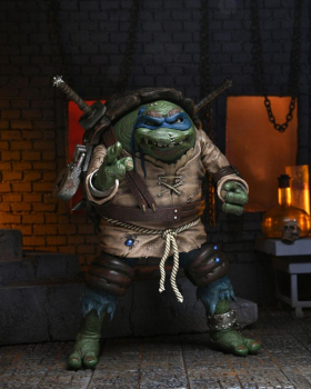 Ultimate Leonardo as The Hunchback Action Figure, Universal Monsters x Teenage Mutant Ninja Turtles, 18 cm