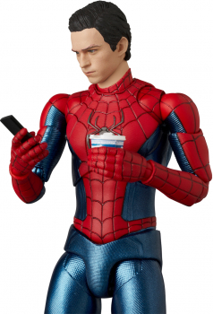 Spider-Man (New Red & Blue Suit) Actionfigur MAFEX, Spider-Man: No Way Home, 15 cm