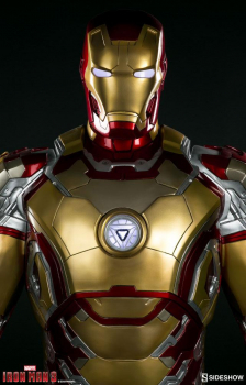 Iron Man Mark 42 Life-Size