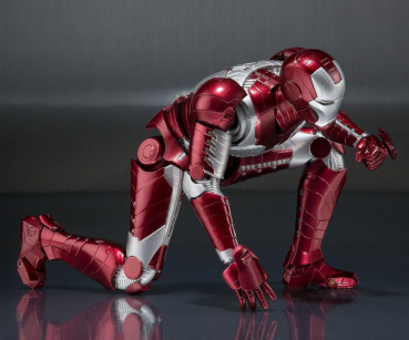 SHF Iron Man Mark V