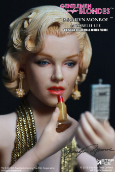 Marilyn Monroe Gold Dress Ver.