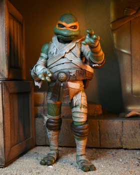 Ultimate Michelangelo as The Mummy Actionfigur, Universal Monsters x Teenage Mutant Ninja Turtles, 18 cm