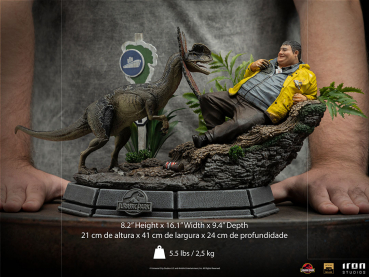 Dennis Nedry meets the Dilophosaurus Statue 1/10 Art Scale Deluxe, Jurassic Park, 21 cm