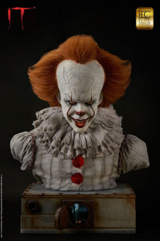 Pennywise Büste