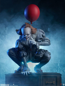 Pennywise Statue