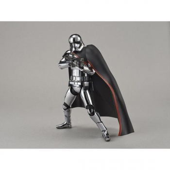 Captain Phasma Model Kit