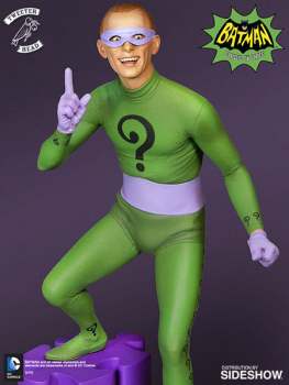 Riddler Statue Classic